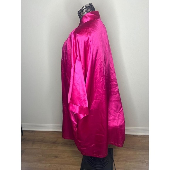 Pink Robe Size L/XL - Picture 5 of 6